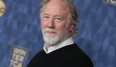 Tim Busfield