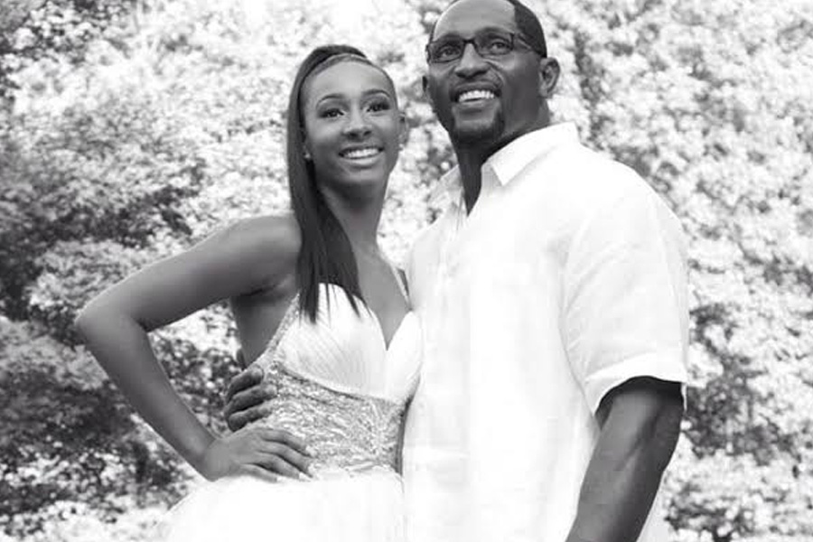 diaymon desiree lewis